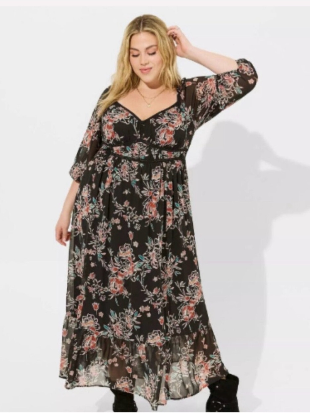 Torrid Black Floral V‑Neck Maxi Dress